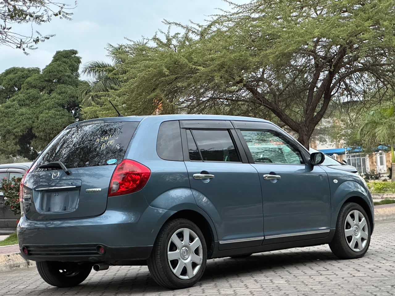 MAZDA VERISA thumbnail 3